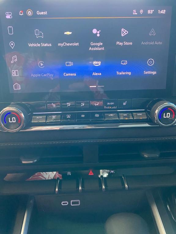 new 2025 Chevrolet Colorado car, priced at $38,565
