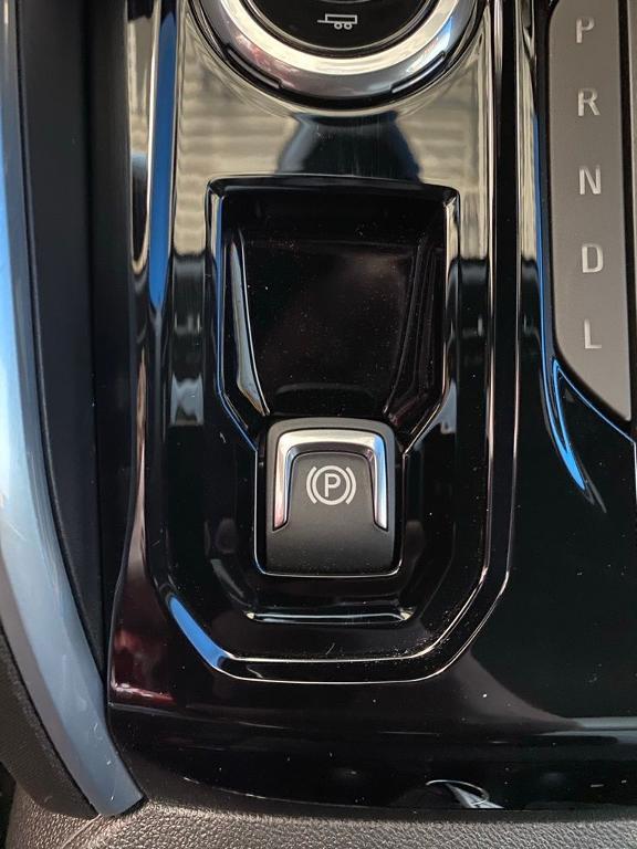 new 2025 Chevrolet Colorado car, priced at $38,565