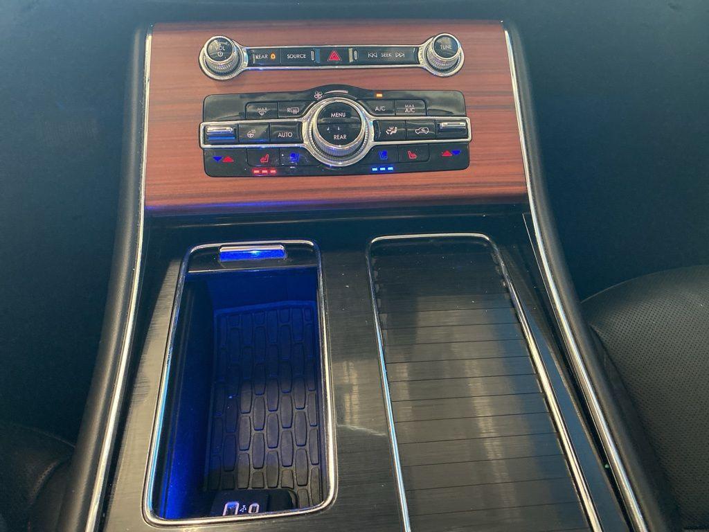 used 2024 Lincoln Aviator car, priced at $56,995