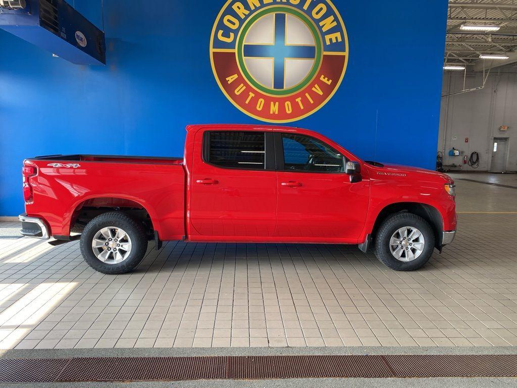 used 2025 Chevrolet Silverado 1500 car, priced at $42,996