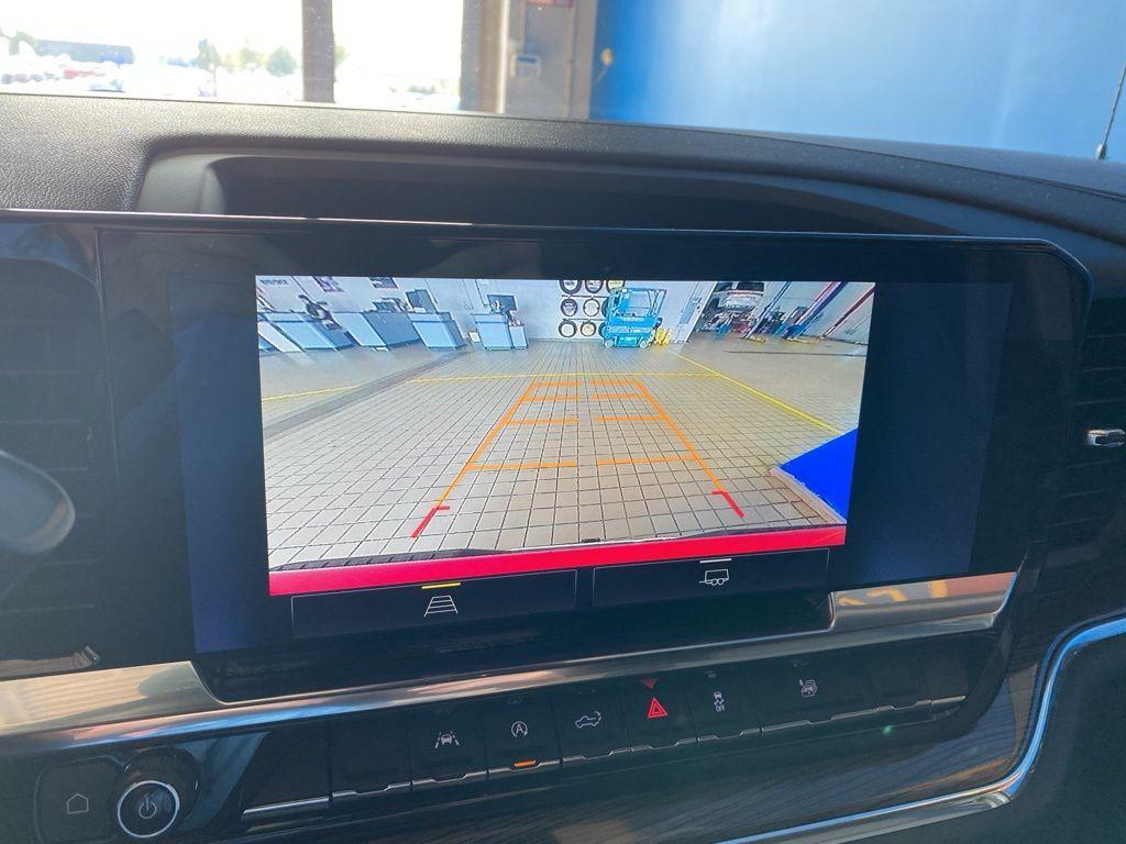 used 2025 Chevrolet Silverado 1500 car, priced at $42,996