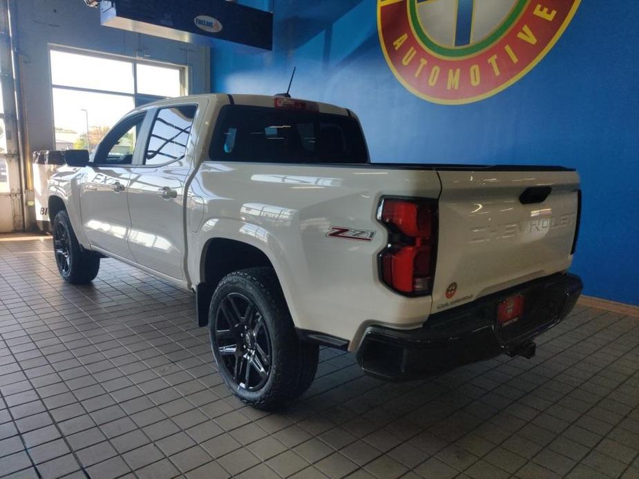 new 2024 Chevrolet Colorado car, priced at $40,515