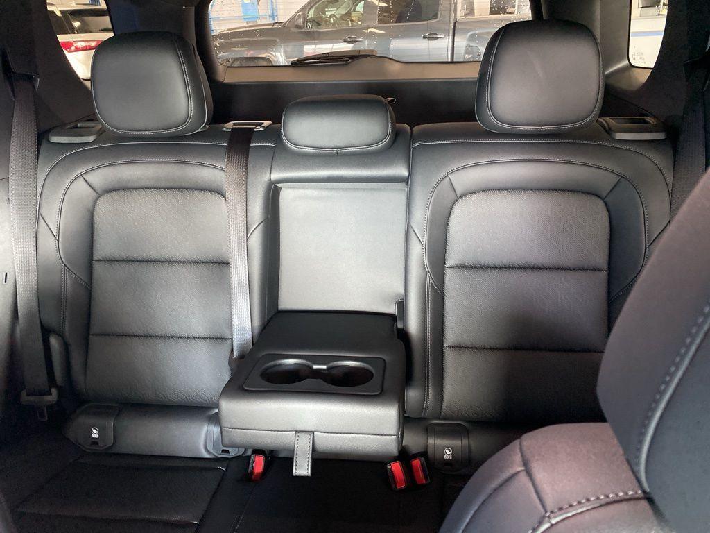 new 2026 Chevrolet Equinox car, priced at $30,967