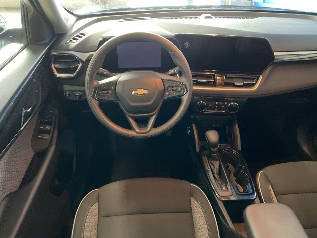 used 2025 Chevrolet TrailBlazer car, priced at $23,477