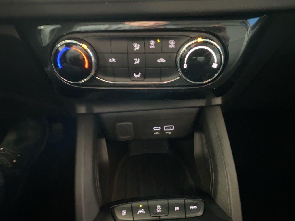 used 2025 Chevrolet TrailBlazer car, priced at $23,477