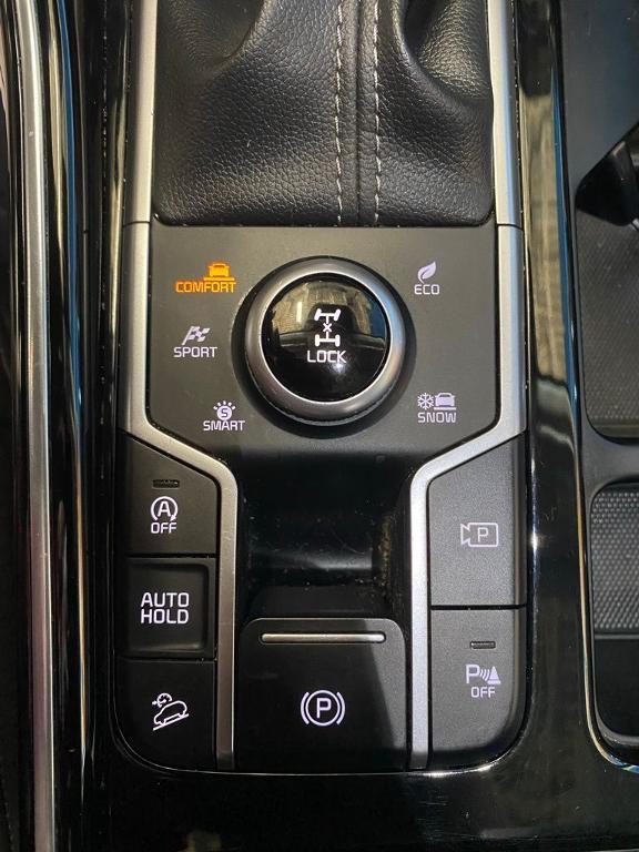 used 2022 Kia Sorento car, priced at $28,993