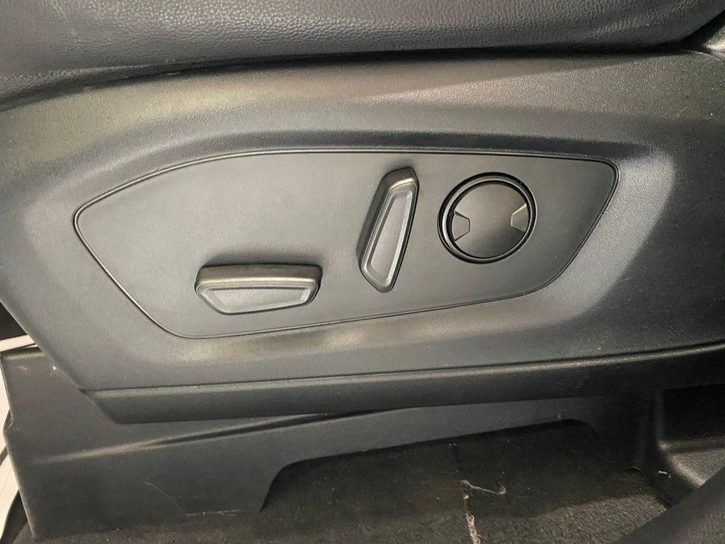 used 2022 Ford Explorer car, priced at $33,776