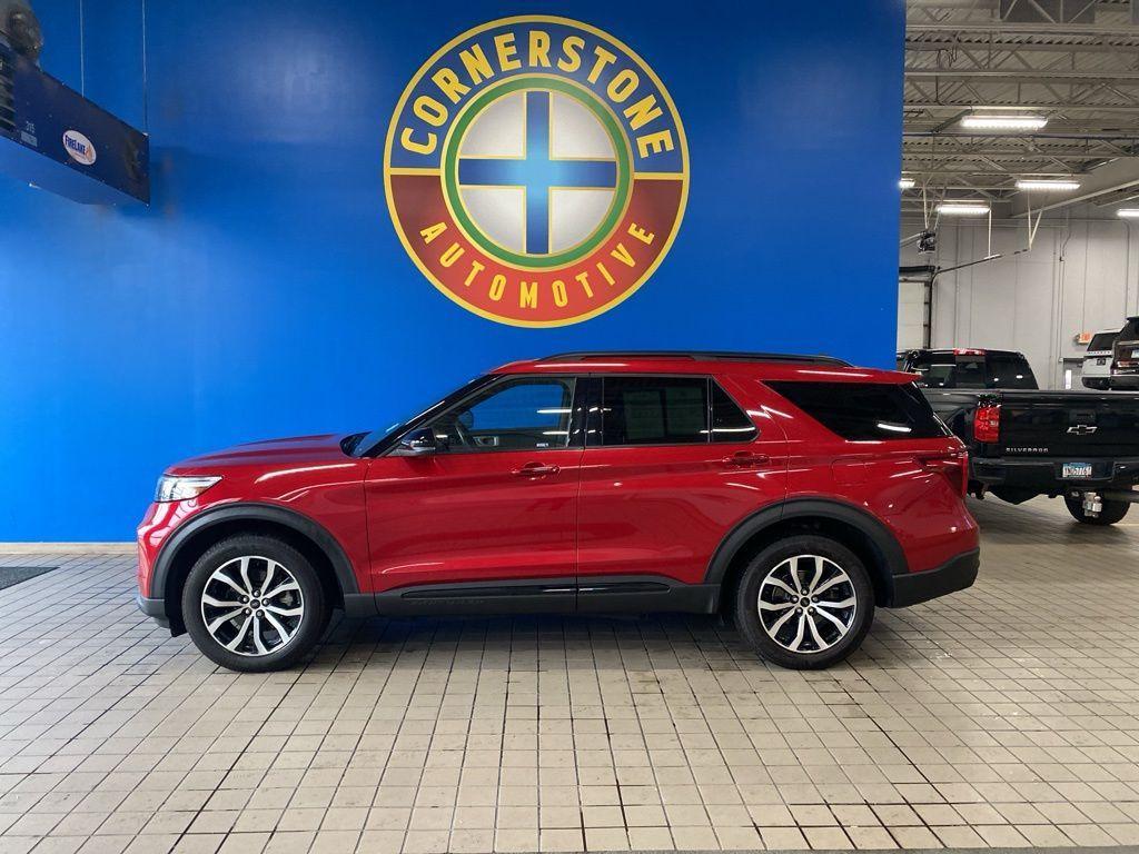 used 2022 Ford Explorer car, priced at $34,237