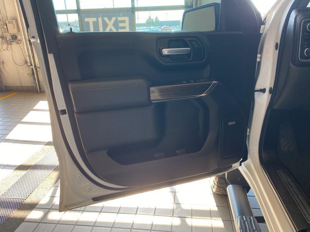 used 2021 Chevrolet Silverado 1500 car, priced at $29,347