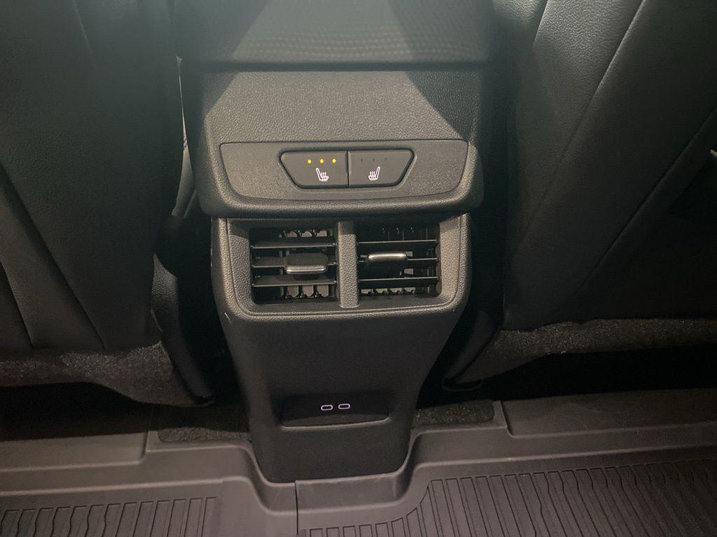 new 2026 Chevrolet Equinox car, priced at $37,967