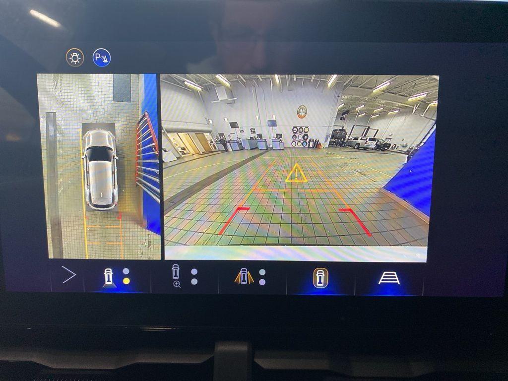 new 2026 Chevrolet Equinox car, priced at $37,967