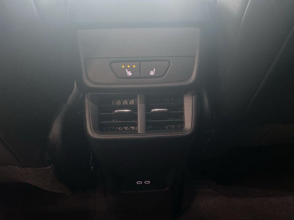 new 2026 Chevrolet Equinox car, priced at $34,567