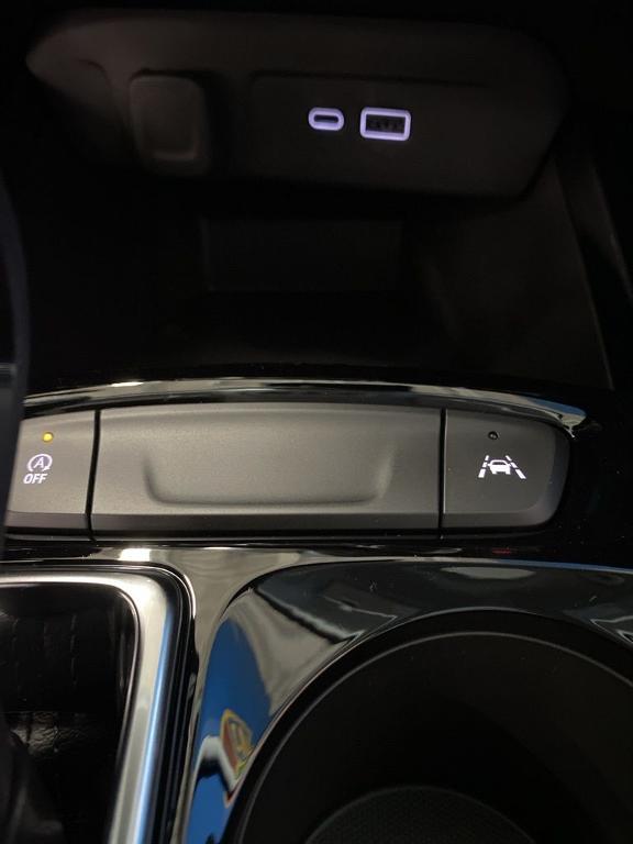 new 2025 Chevrolet Trax car, priced at $24,839