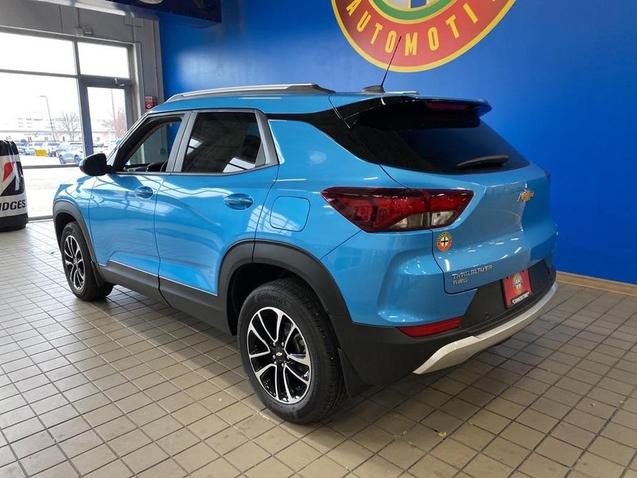 new 2025 Chevrolet TrailBlazer car, priced at $29,475