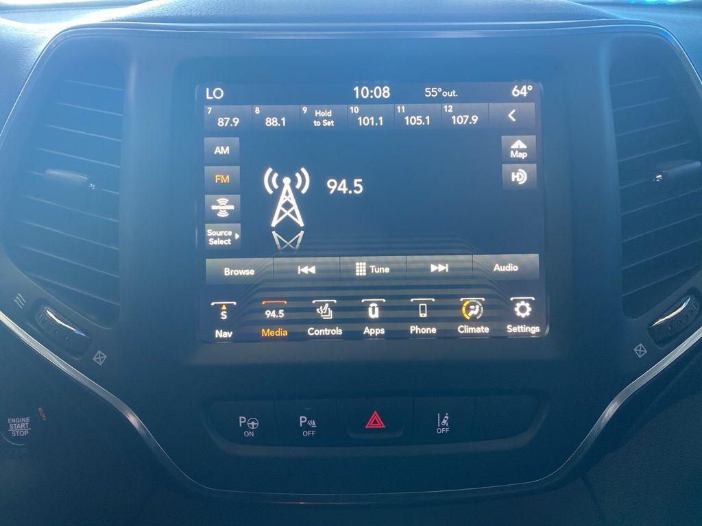 used 2023 Jeep Cherokee car, priced at $21,874