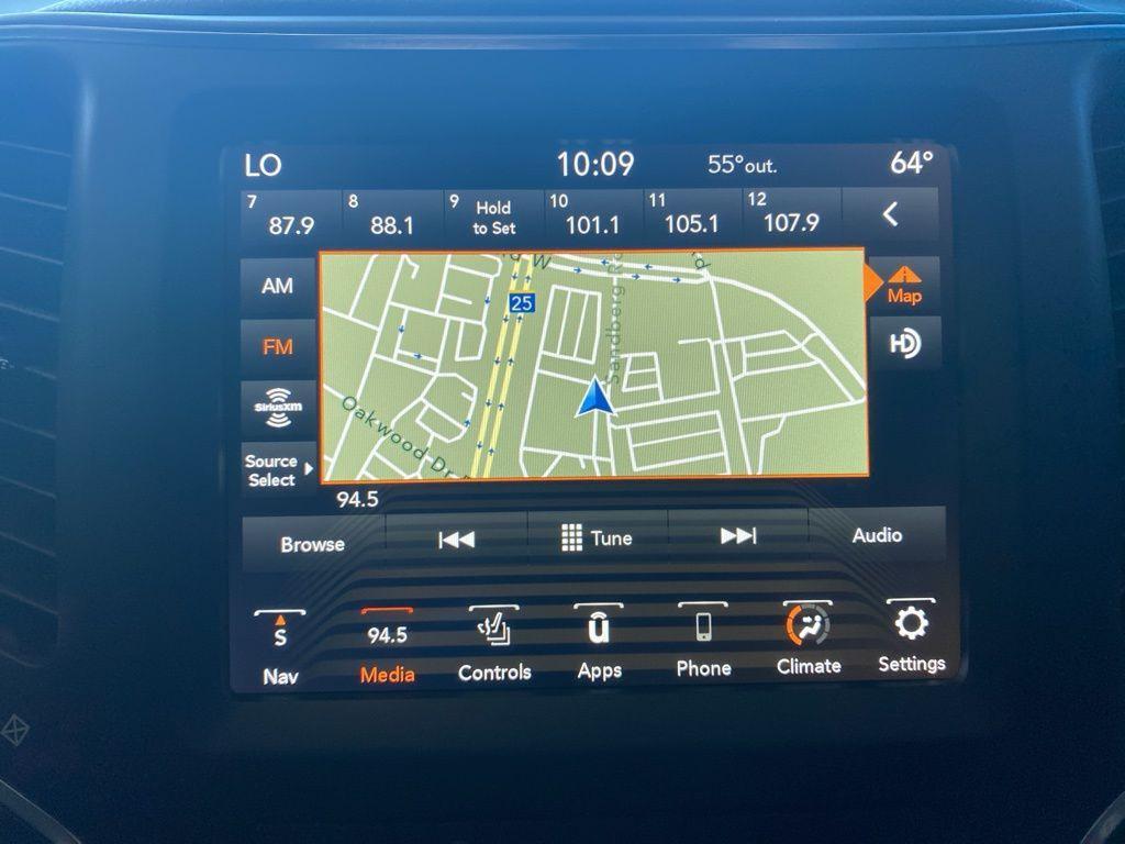 used 2023 Jeep Cherokee car, priced at $21,874