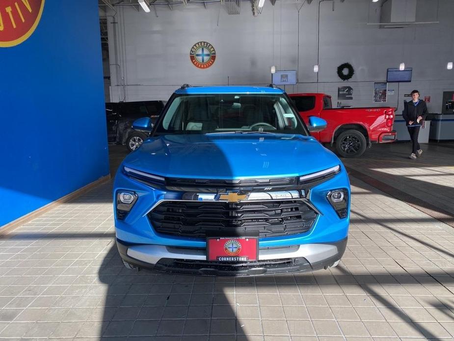 new 2025 Chevrolet TrailBlazer car, priced at $28,825