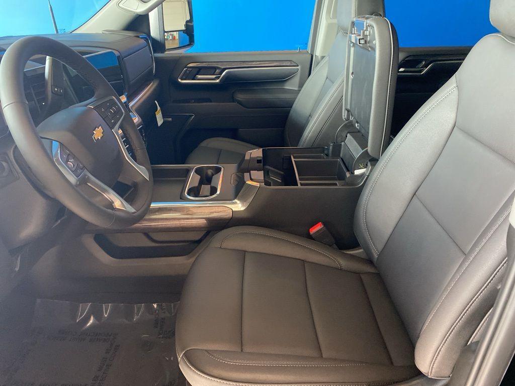 new 2026 Chevrolet Silverado 3500 car, priced at $77,467