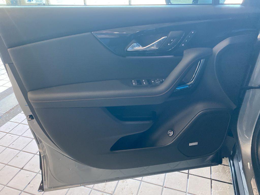 new 2025 Chevrolet Blazer car, priced at $48,567