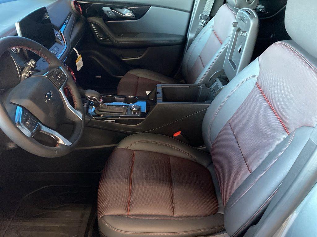 new 2025 Chevrolet Blazer car, priced at $48,567
