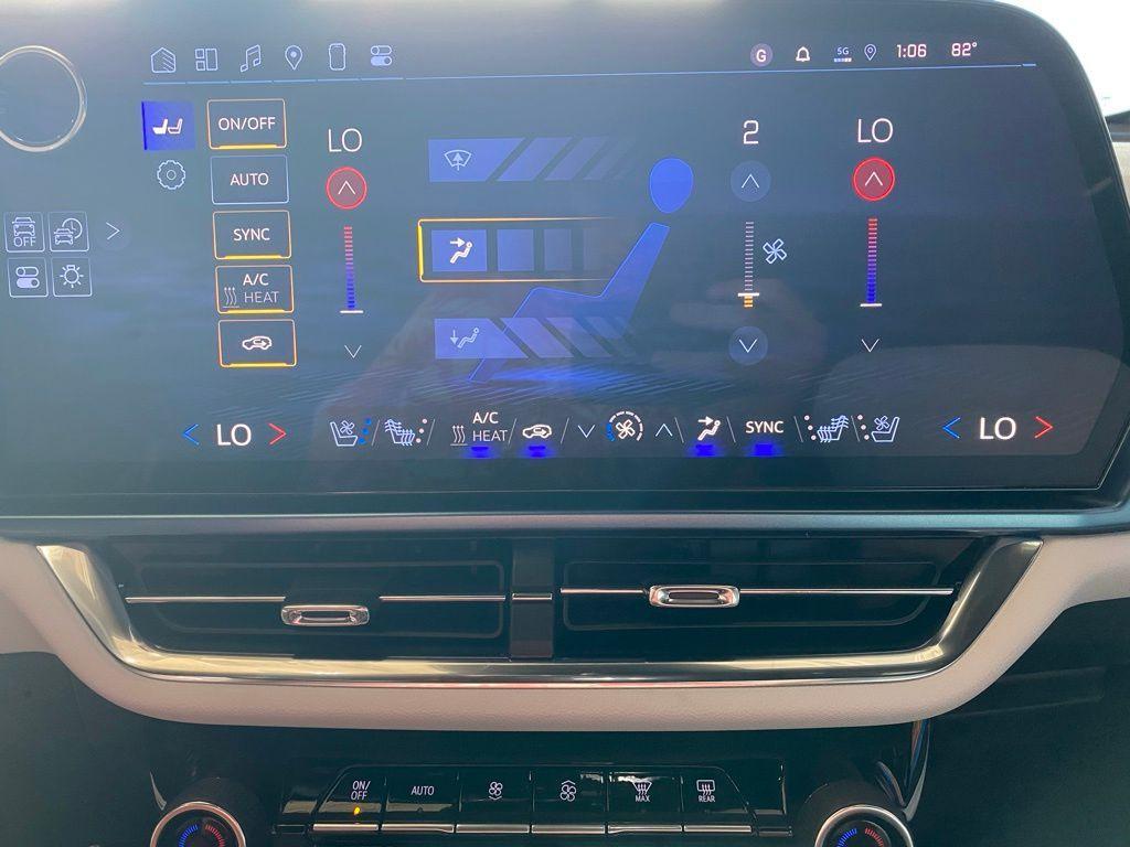 new 2025 Chevrolet Equinox EV car, priced at $43,883