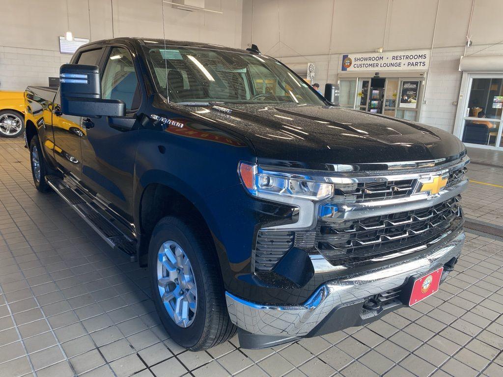 new 2025 Chevrolet Silverado 1500 car, priced at $51,665