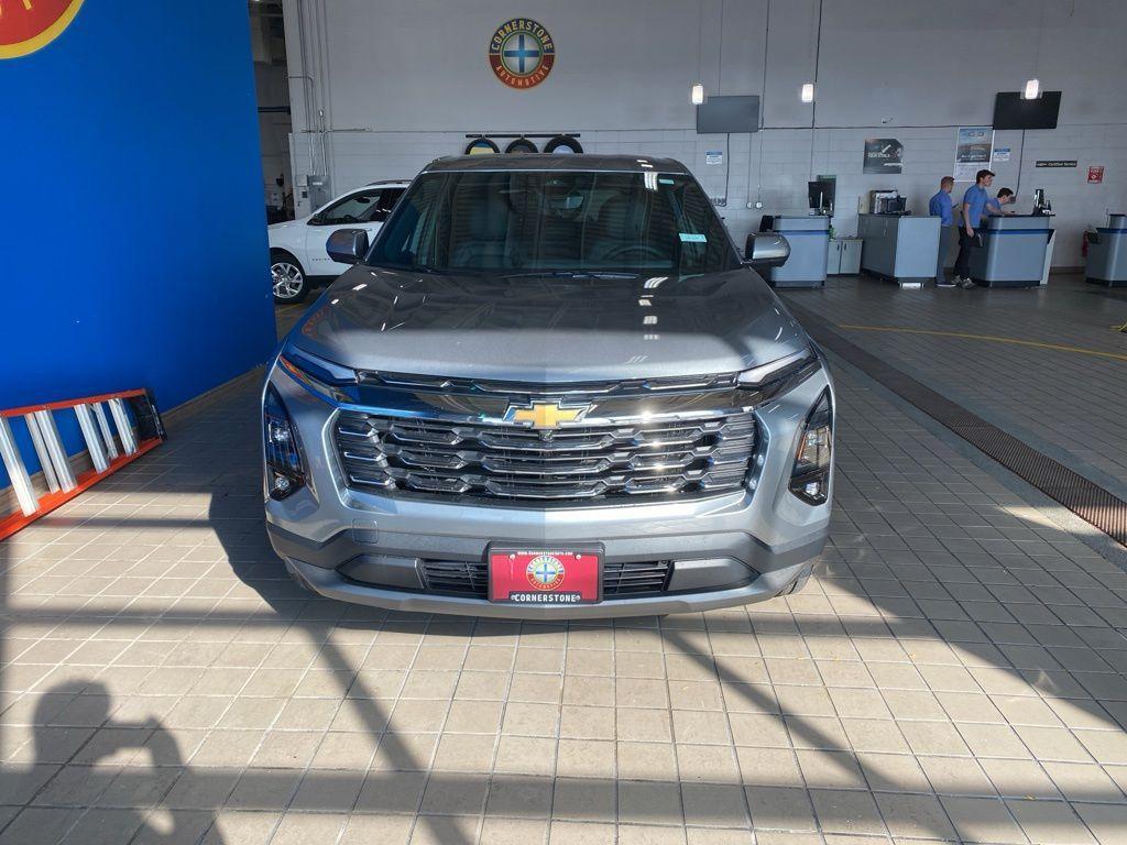 new 2026 Chevrolet Equinox car, priced at $31,867