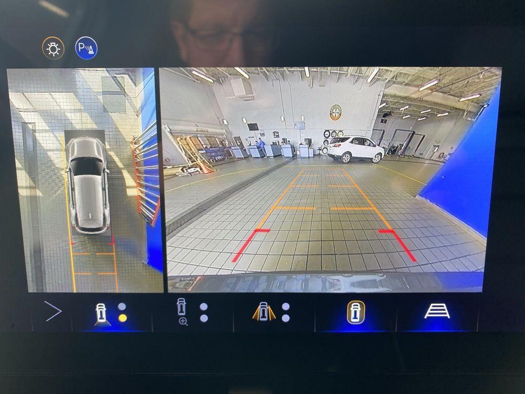 new 2026 Chevrolet Equinox car, priced at $31,867