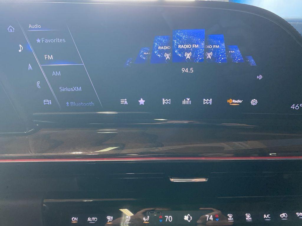 used 2023 Cadillac Escalade ESV car, priced at $83,997