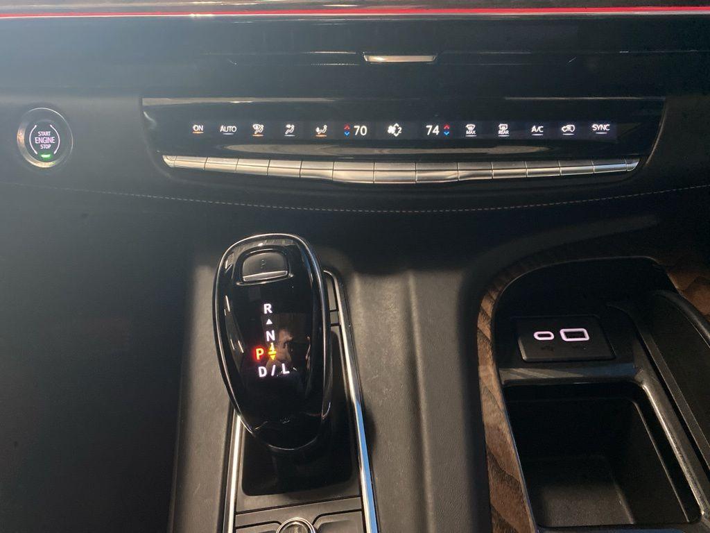 used 2023 Cadillac Escalade ESV car, priced at $83,997