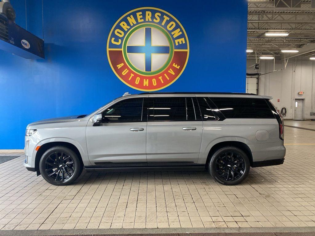 used 2023 Cadillac Escalade ESV car, priced at $83,997