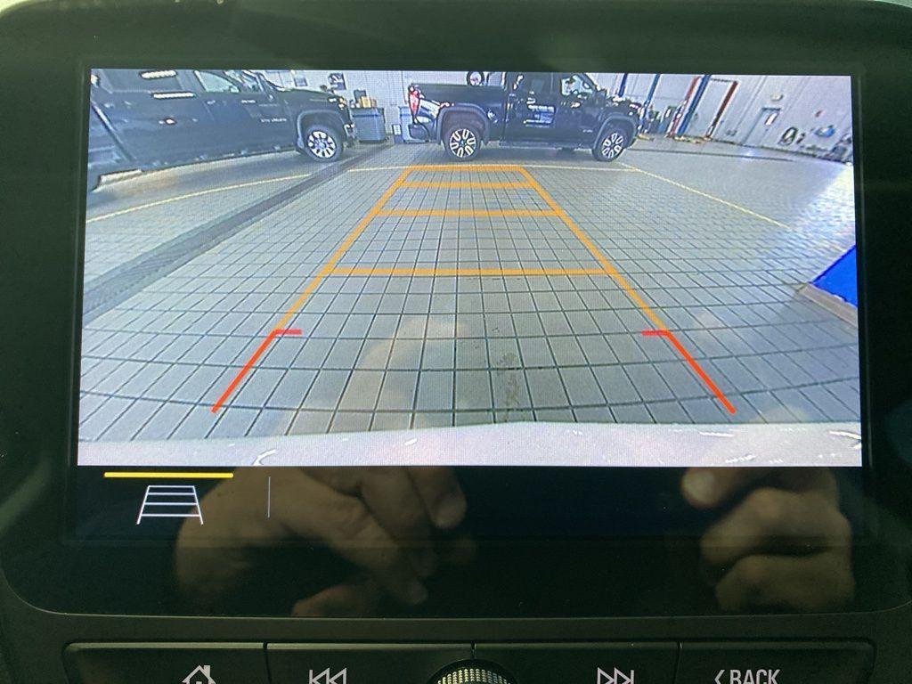 used 2021 Chevrolet Equinox car, priced at $17,996