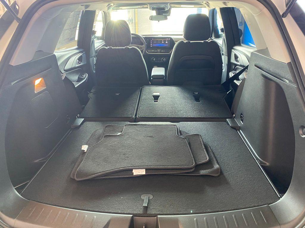 new 2026 Chevrolet TrailBlazer car, priced at $27,004