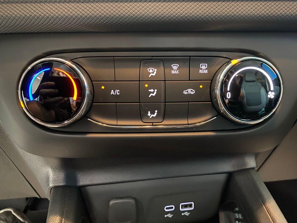 new 2026 Chevrolet TrailBlazer car, priced at $27,004