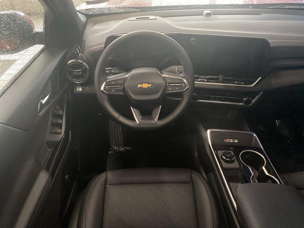 new 2026 Chevrolet Equinox car, priced at $31,767