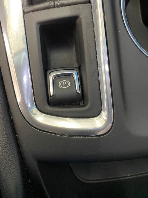 used 2019 Chevrolet Equinox car, priced at $17,998