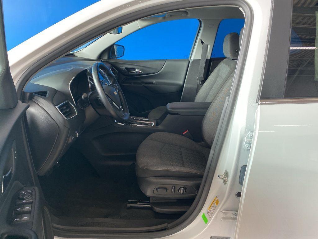 used 2024 Chevrolet Equinox car, priced at $21,996