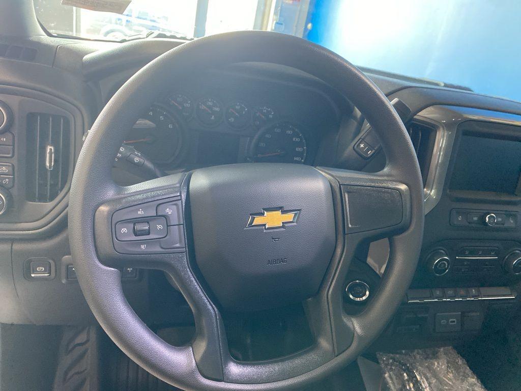 new 2025 Chevrolet Silverado 3500 car, priced at $51,275
