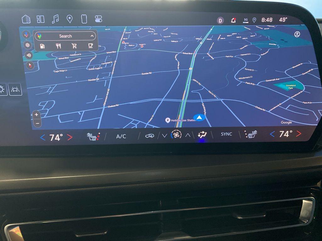 used 2025 Chevrolet Traverse car, priced at $37,994