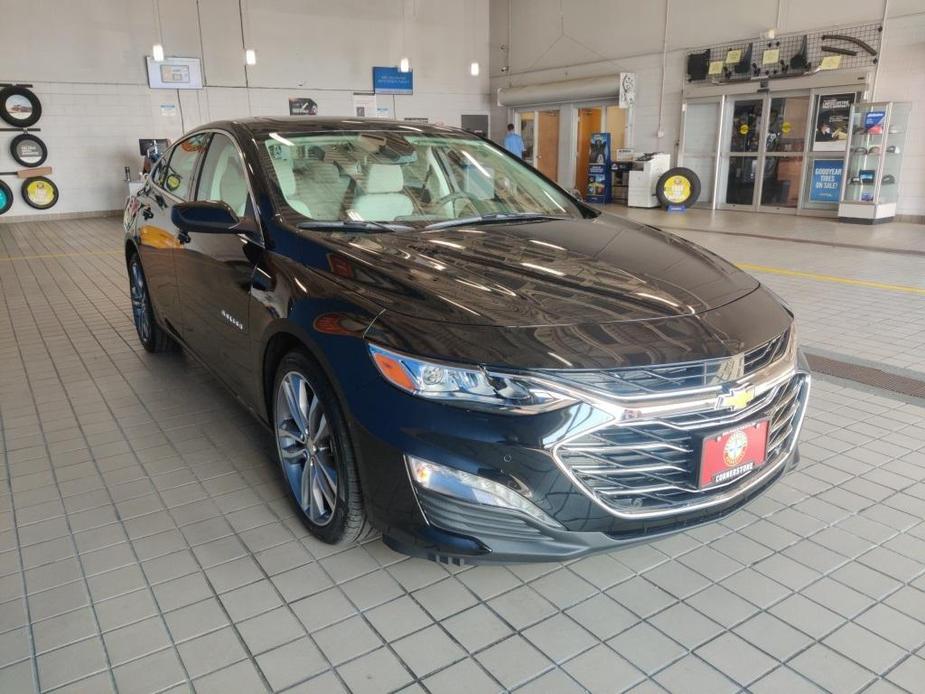 new 2025 Chevrolet Malibu car, priced at $33,595