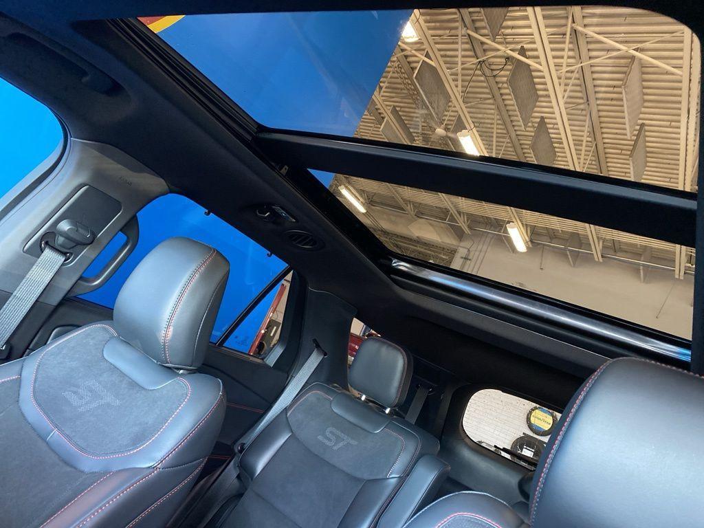 used 2025 Ford Explorer car, priced at $50,997