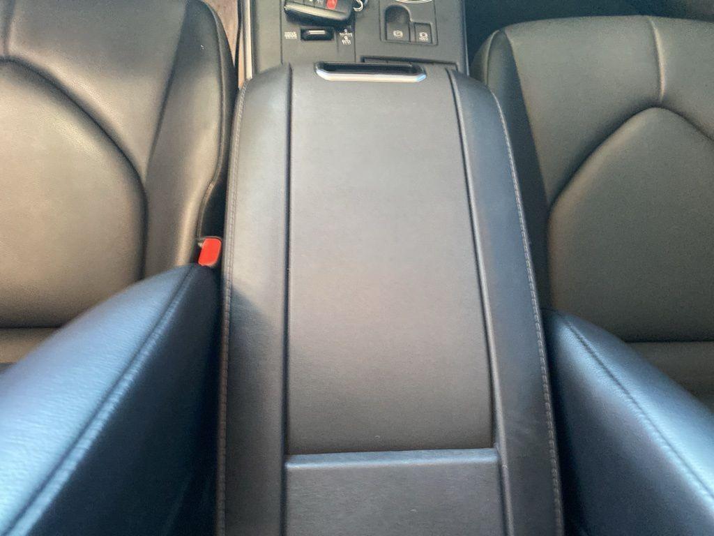 used 2022 Toyota Highlander Hybrid car, priced at $40,997