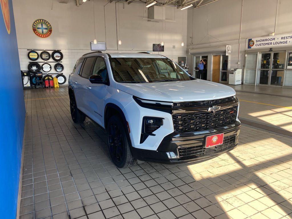 new 2026 Chevrolet Traverse car, priced at $57,577