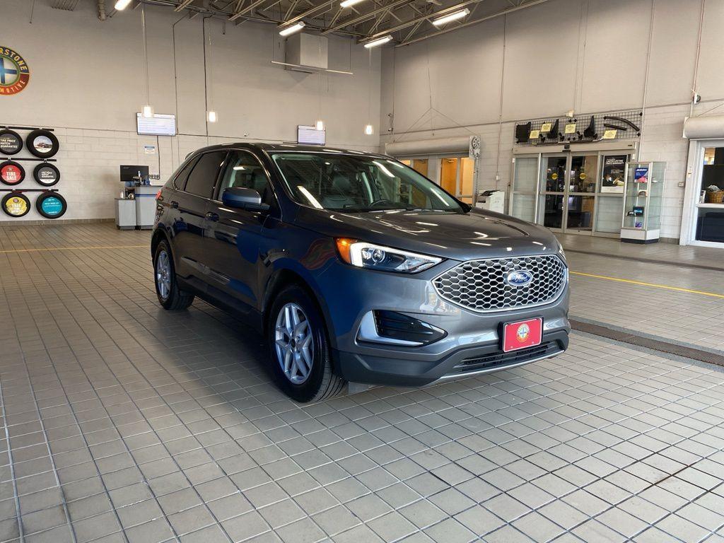 used 2024 Ford Edge car, priced at $27,479