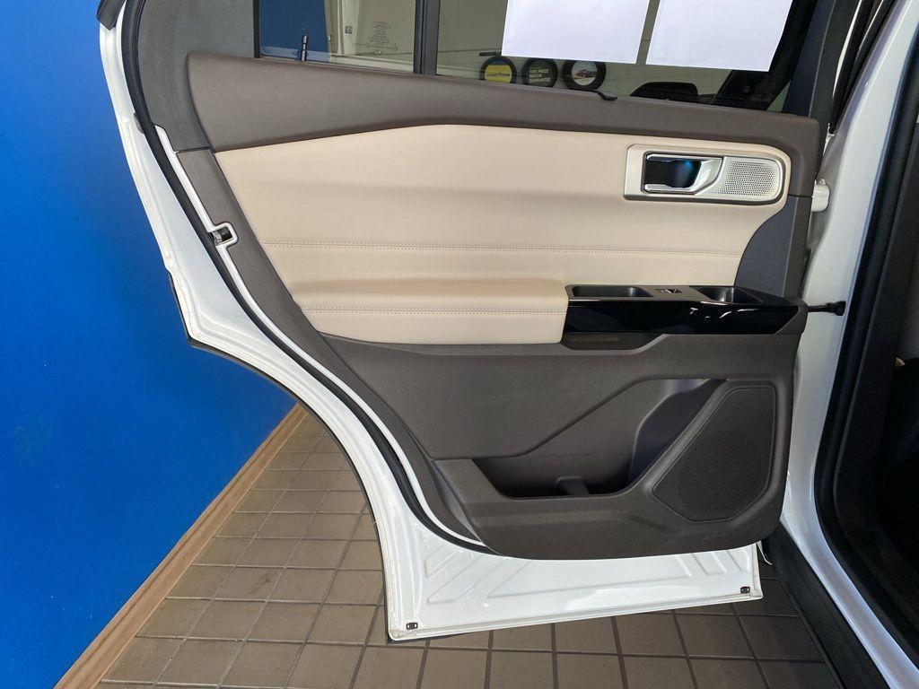 used 2022 Ford Explorer car, priced at $39,998
