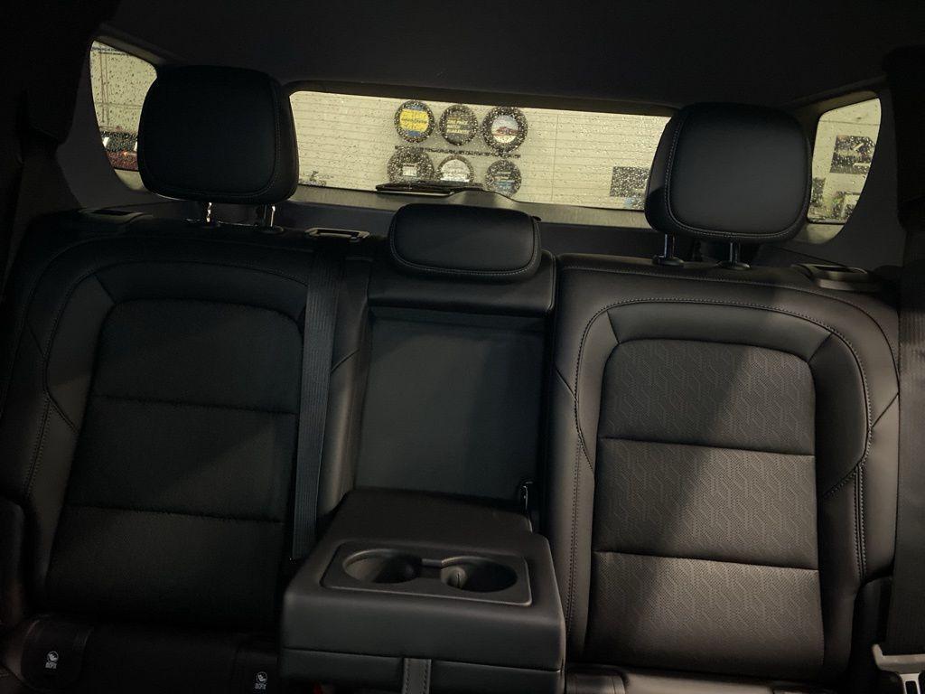 new 2026 Chevrolet Equinox car, priced at $34,078