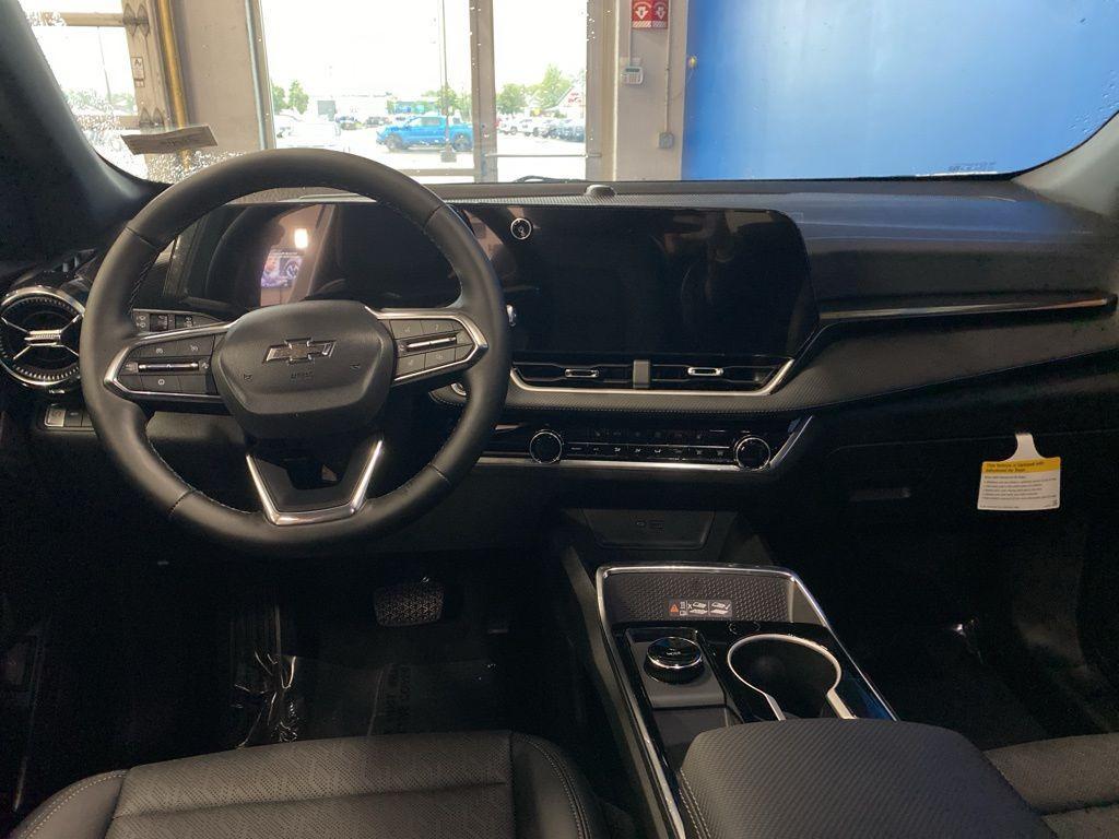 new 2026 Chevrolet Equinox car, priced at $34,078