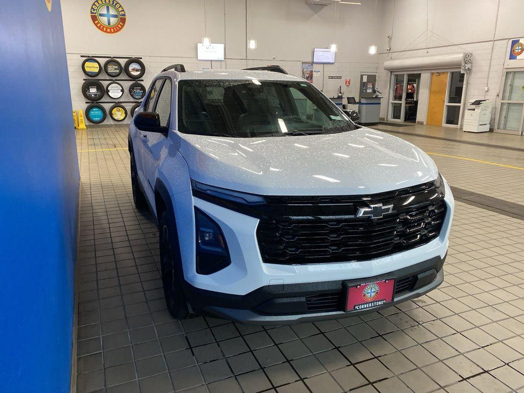 new 2026 Chevrolet Equinox car, priced at $34,078