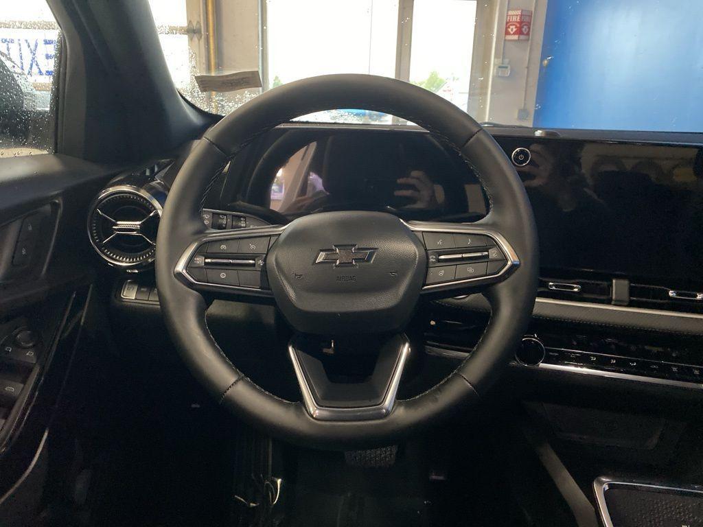 new 2026 Chevrolet Equinox car, priced at $34,078