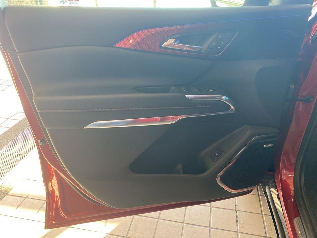 used 2024 Chevrolet Traverse car, priced at $49,647